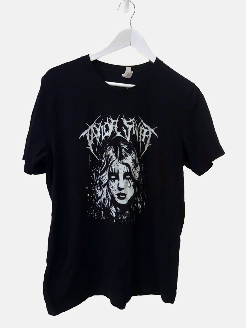 Taylor Swift Death Metal Graphic T-Shirt L